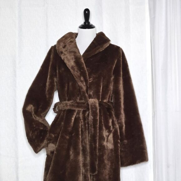 A Borg Fabric Tiffany Loungewear 70's Chocolate Brown Thick Fluffy Belted Robe - Picture 2 of 15
